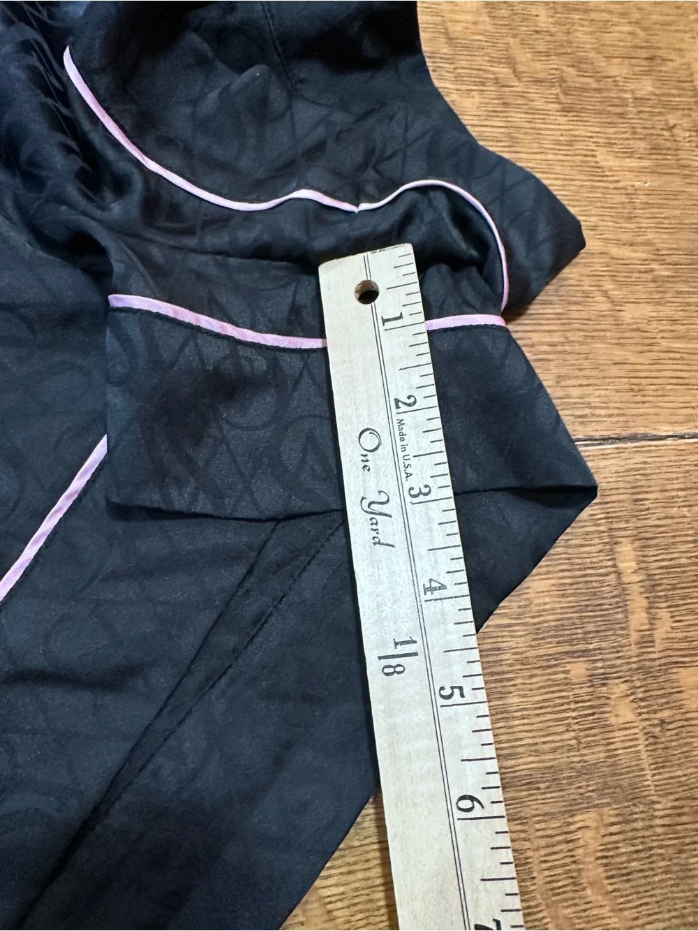 Victoria's Secret lg Black Monogram Lounge Shorts with Contrast Piping